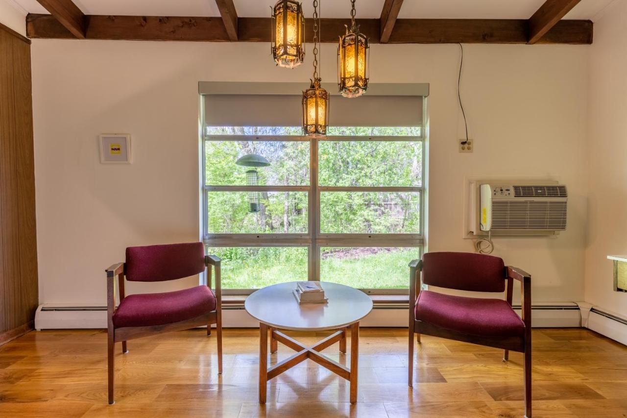 The Grayhaven Motel إيثاكا المظهر الخارجي الصورة